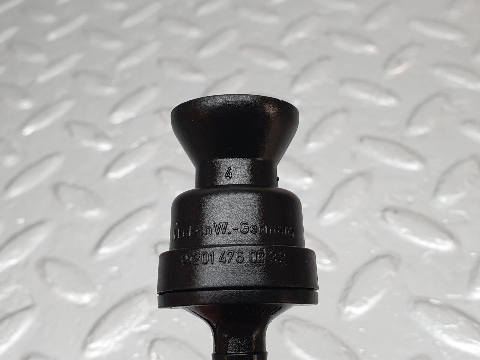 42949 Mercedes-Benz W201 190 2.0L Fuel Tank Vent Valve 2014760232