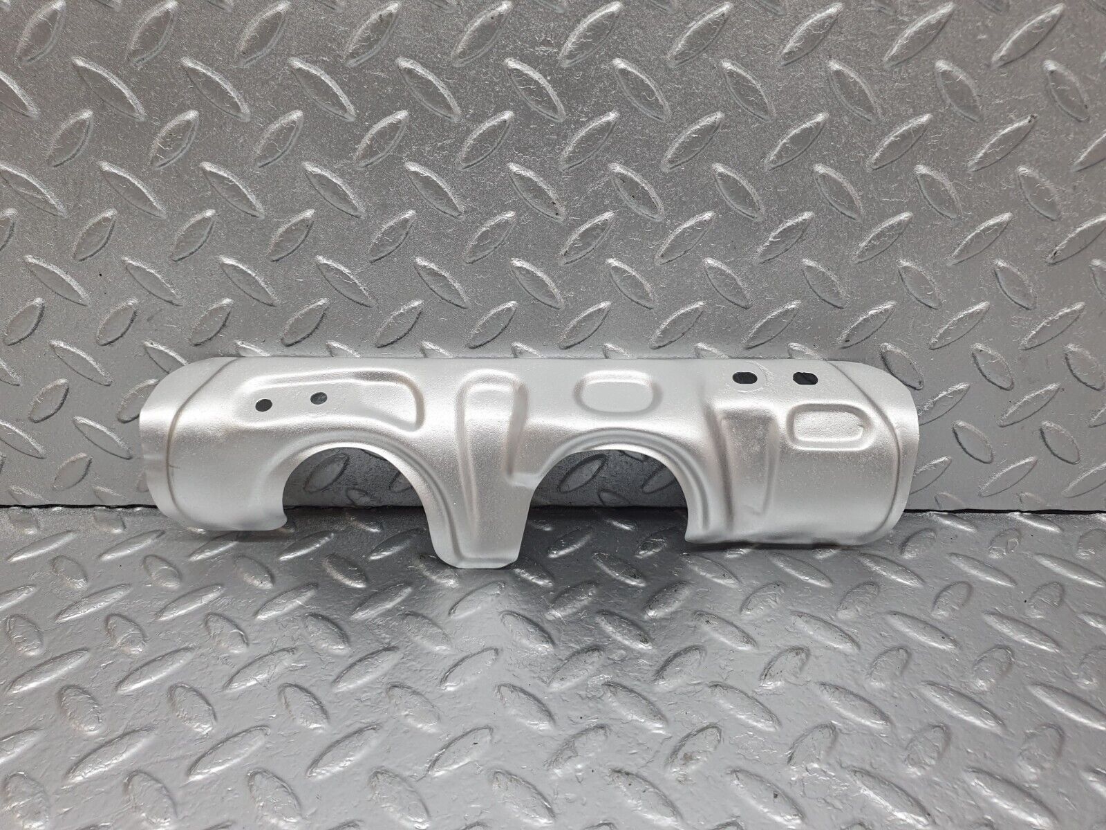 43597 Mercedes-Benz C126 380SEC Coupe Exhaust Manifold Heat Shield