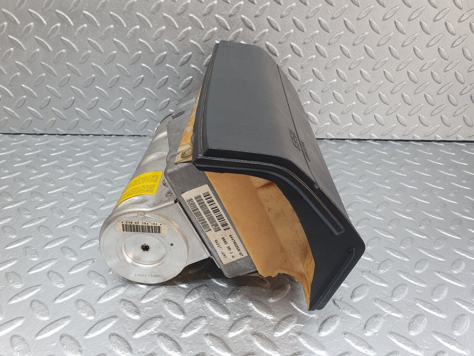 42464 Mercedes-Benz R129 320SL Coupe Dashboard Airbag Left Passenger Side