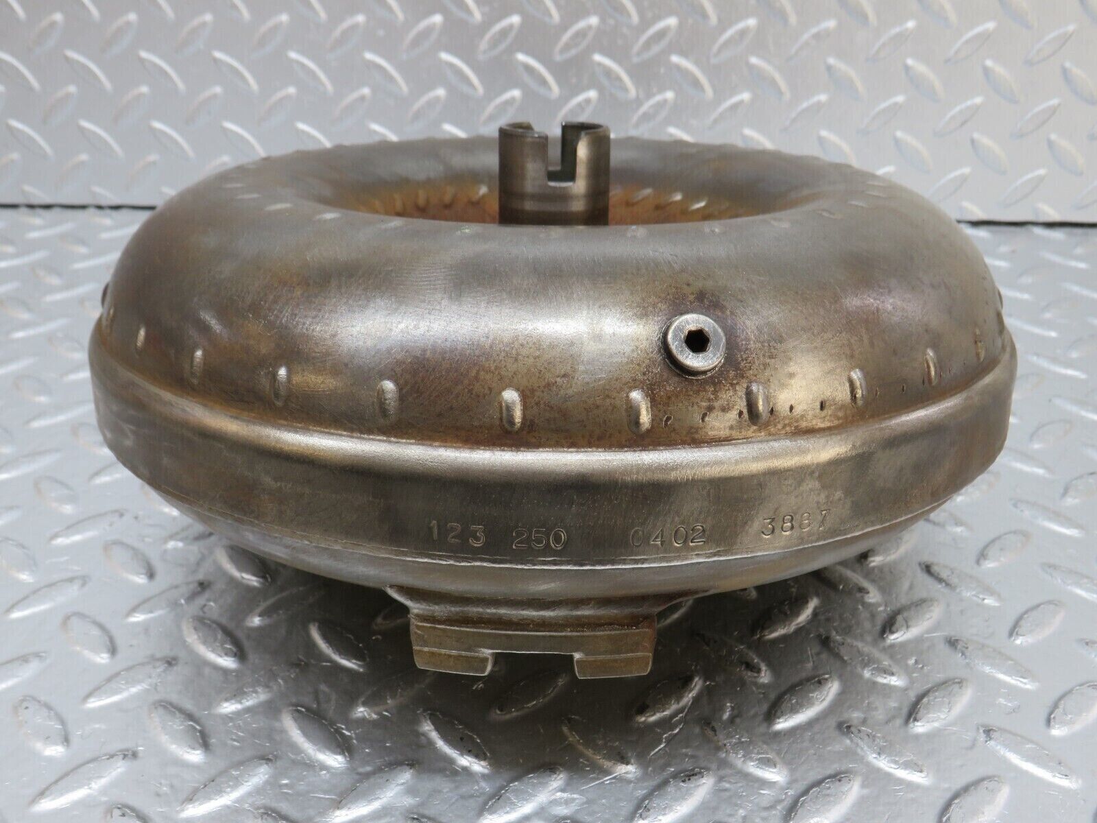 34211 Mercedes-Benz W124 260E Torque Converter 1232500402