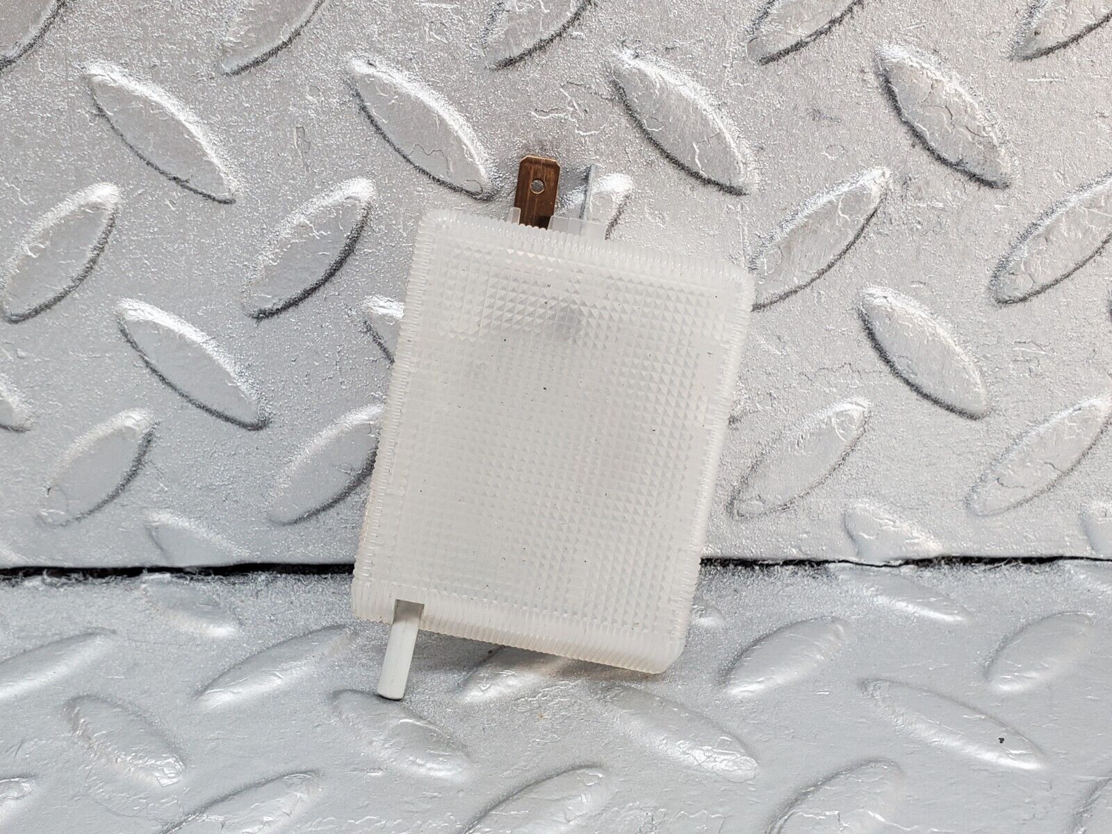 44667 Mercedes-Benz W124 220E Glove Box Light 1298200301