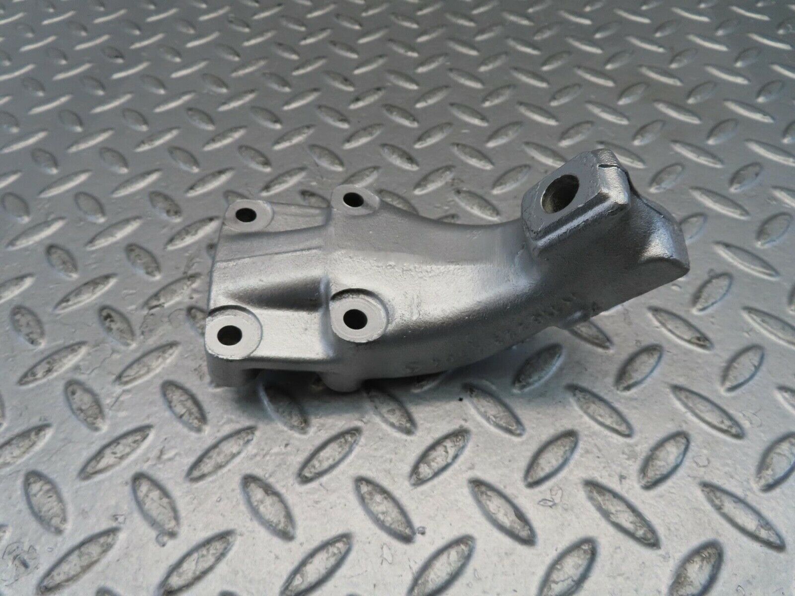 11029 Mercedes-Benz R107 W116 Engine Mount Bracket Right Side 1162234504