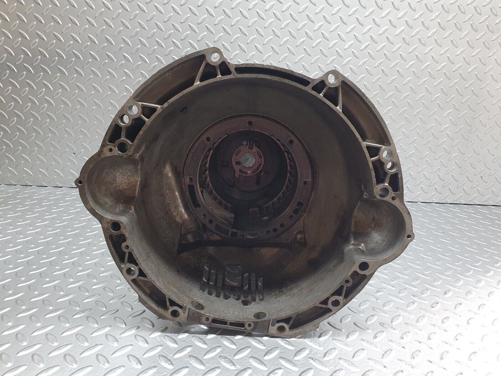 43855 Mercedes-Benz C126 380SEC Coupe Automatic Gearbox Housing 722.310 1262711701