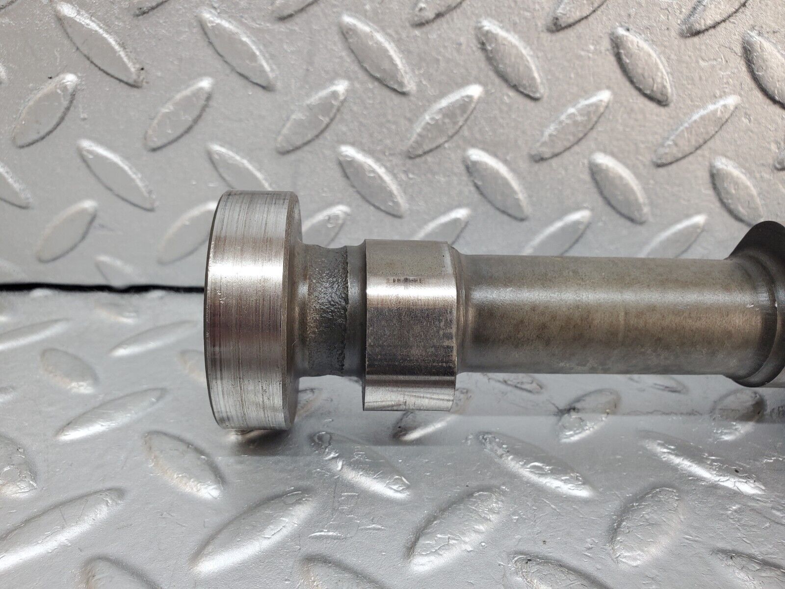 44534 Mercedes-Benz W123 280E Camshaft Exhaust Side 11078