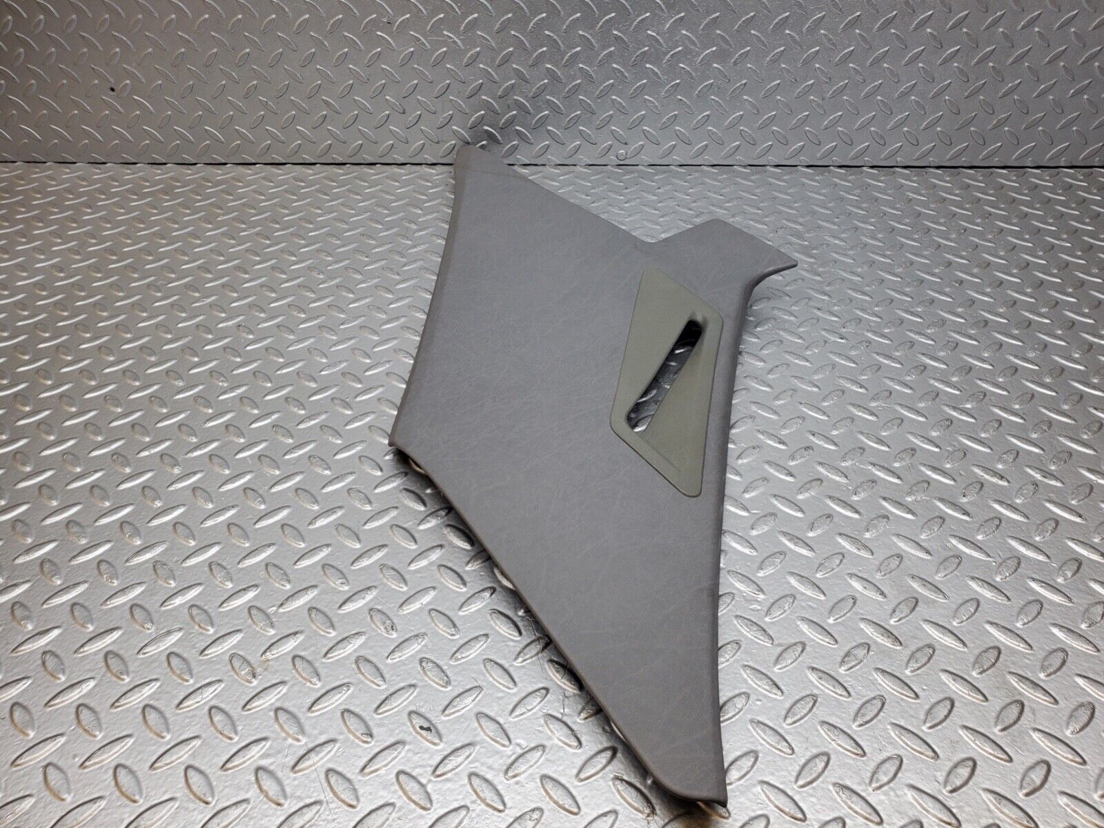 44637 Mercedes-Benz W124 220E C Pillar Cover Panel Right Side Grey 1246950830