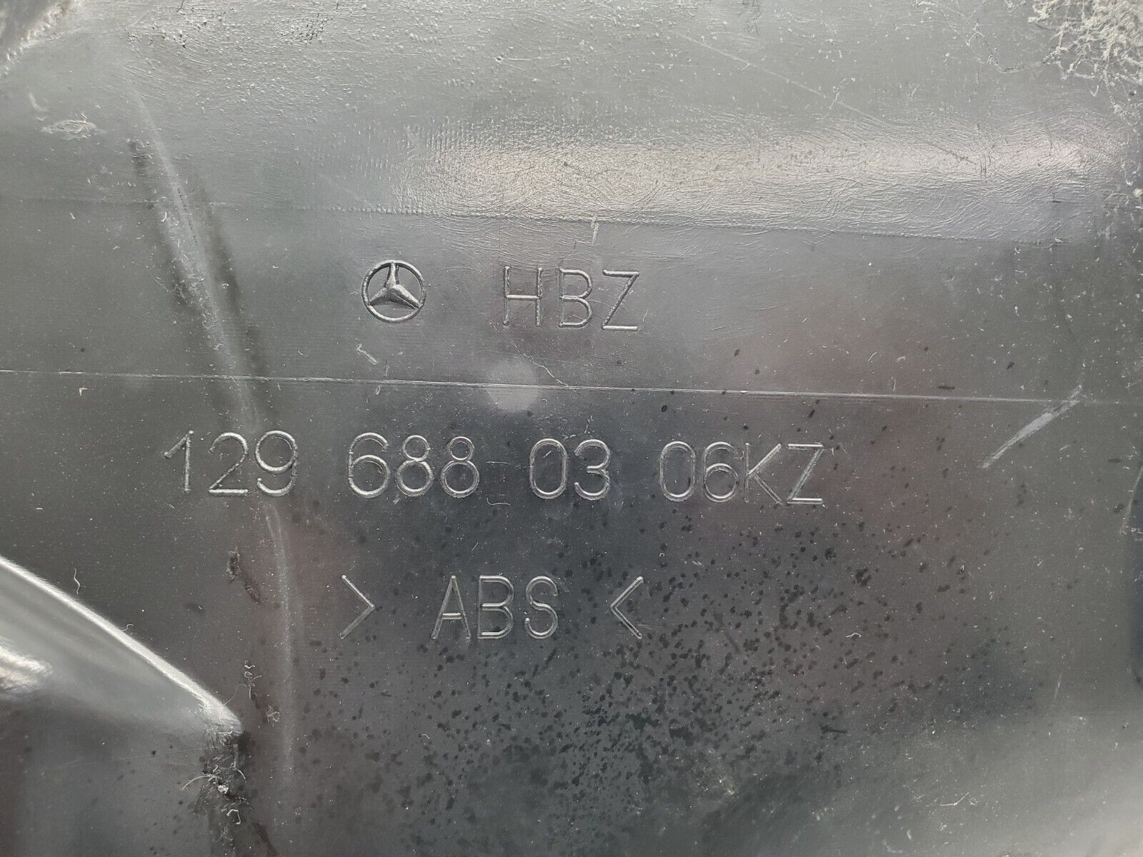 46850 Mercedes-Benz R129 320SL Coupe Kick Panel Left Side Beige 1296880306