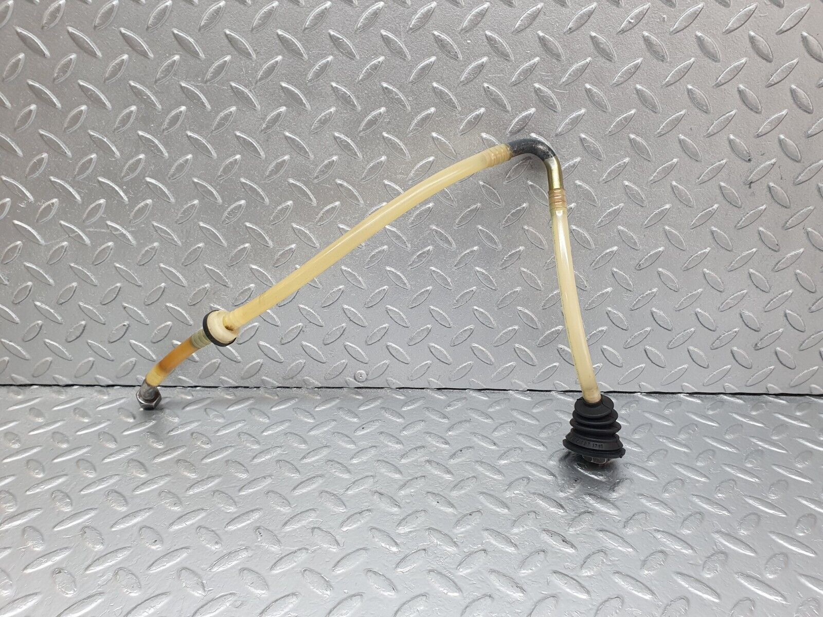 43716 Mercedes-Benz C126 380SEC Coupe Brake Servo Vacuum Pipe 1269971781