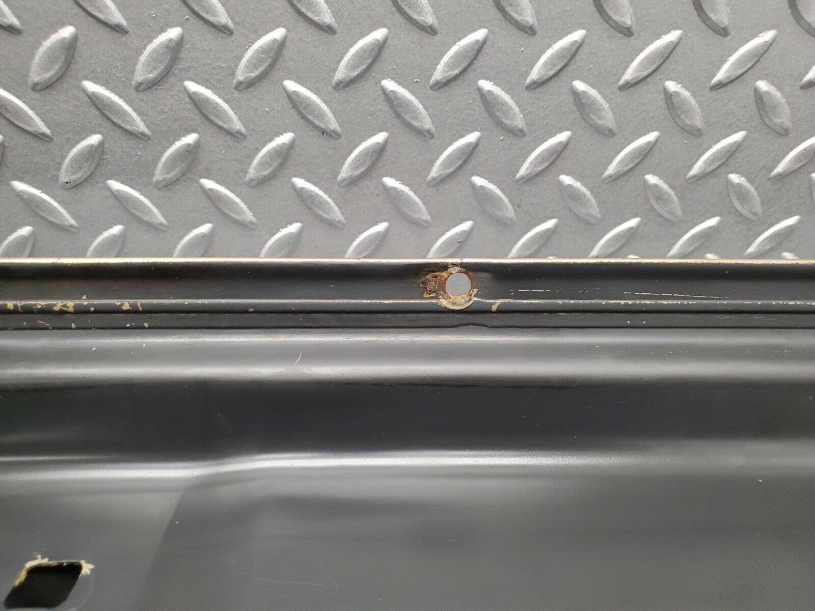 46100 Mercedes-Benz W126 420SE Boot Lid Trunk Door