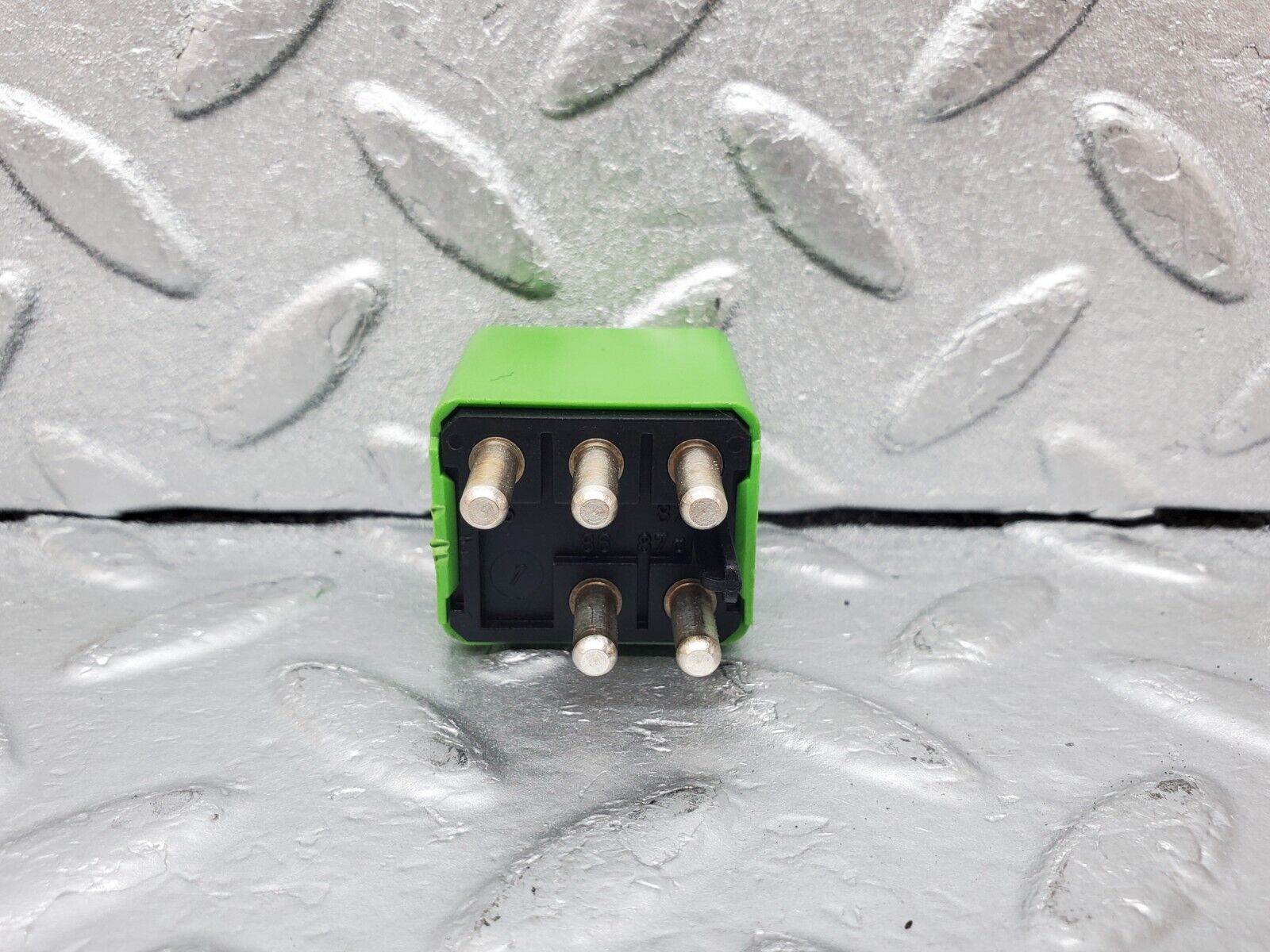 44963 Mercedes-Benz R129 300SL Coupe Headlight Wiper Relay 1268202026