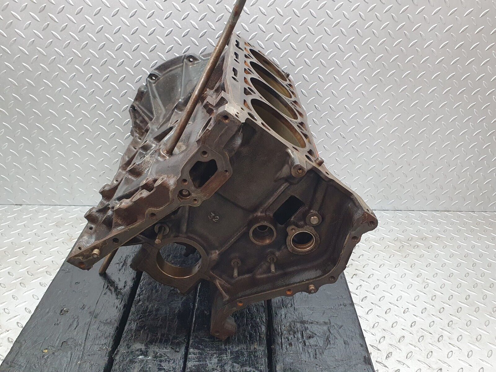 44210 Mercedes-Benz C123 230CE Coupe Engine Block 102.980 1020110901