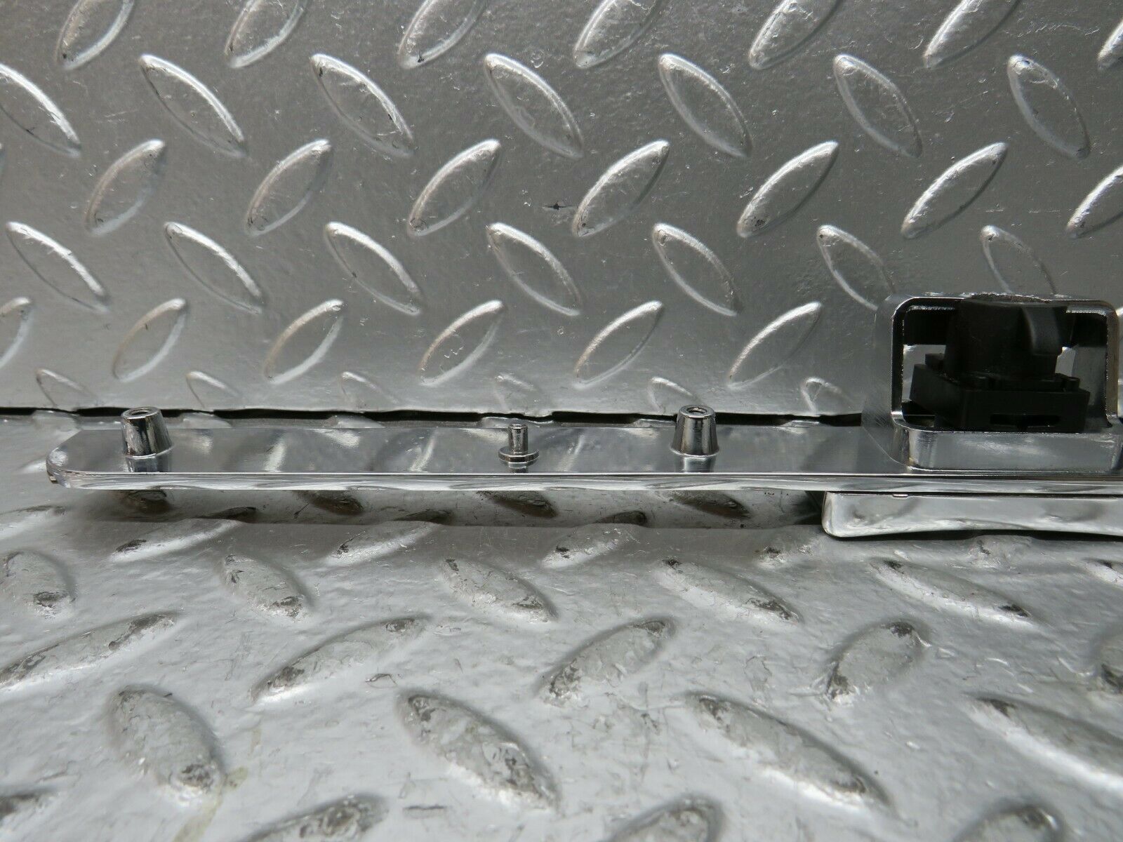 23783 Mercedes-Benz C107 450SLC Glove Box Door Lock 1076890230