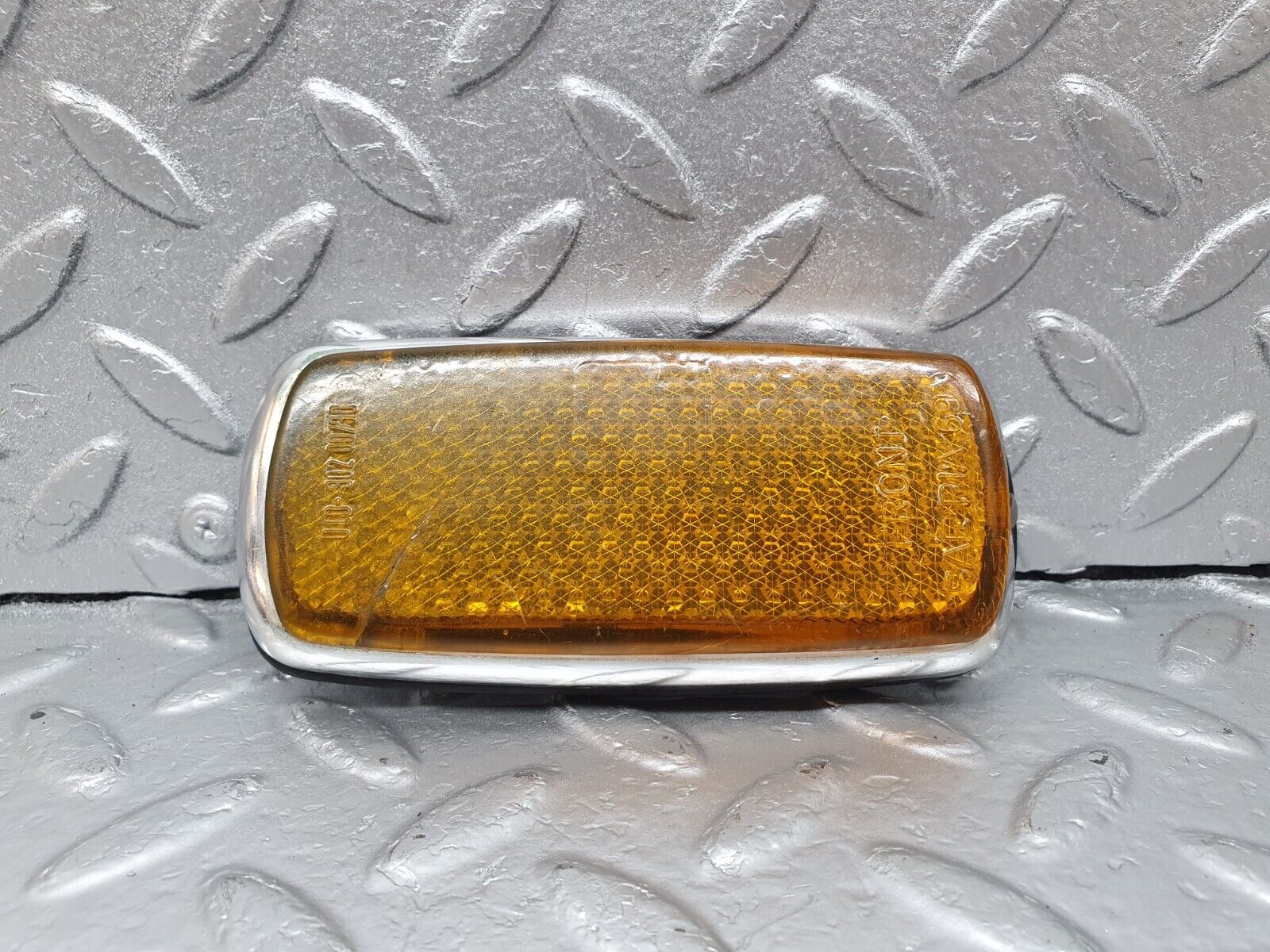 43121 Mercedes-Benz W108 280SE Front Left Side Position Light 0008260741