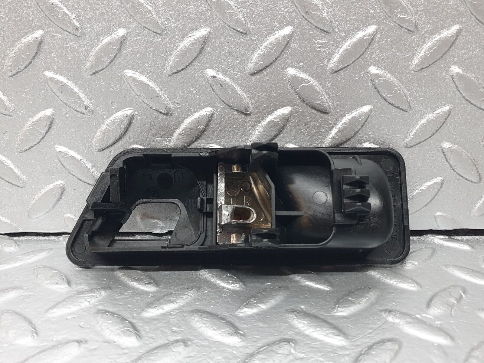 42776 Mercedes-Benz W201 190 2.0L Right Interior Door Handle 2017660264