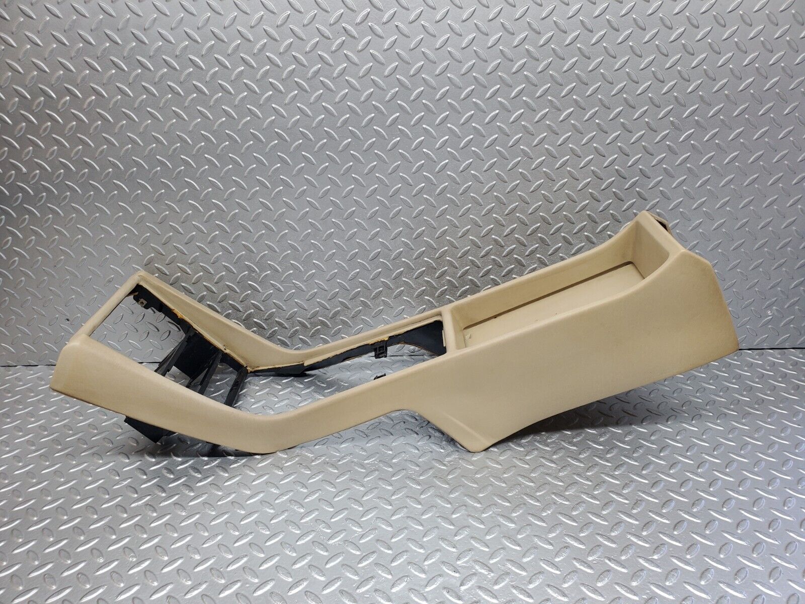 45767 Mercedes-Benz W126 420SE Centre Console Beige 1266830325