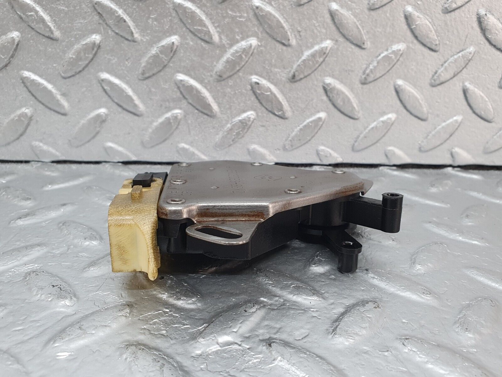 44136 Mercedes-Benz C123 230CE Coupe Reverse Light Switch 1235401945 1235450142