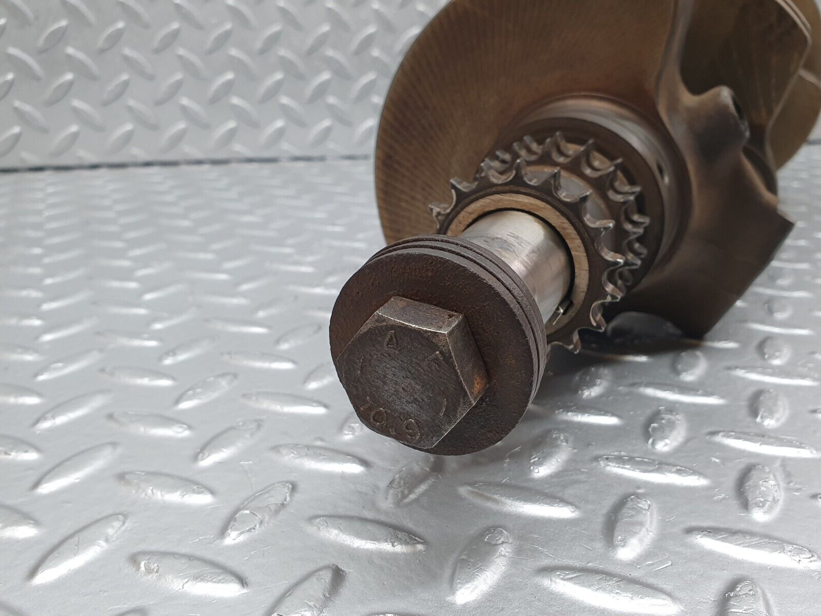 43811 Mercedes-Benz C126 380SEC Coupe Crankshaft 1160312201