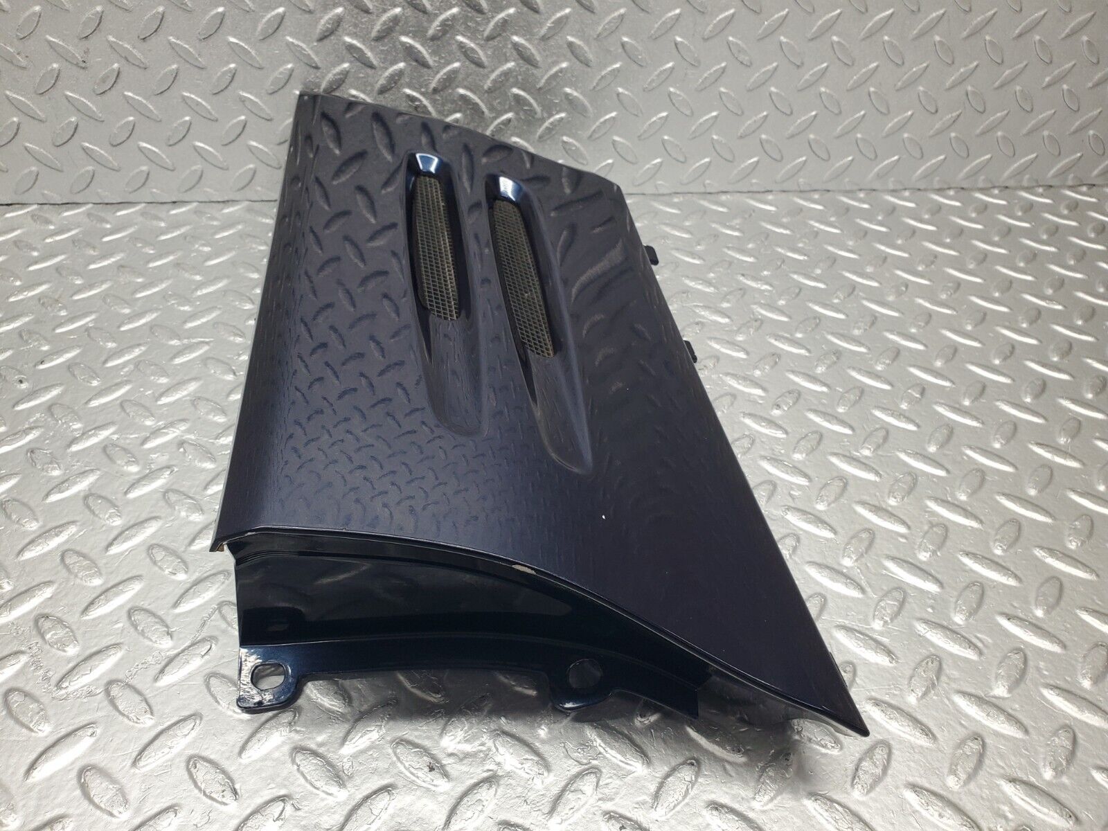 46737 Mercedes-Benz R129 320SL Coupe Front Right Fender Wing Moulding Trim 1296901840 1296900474