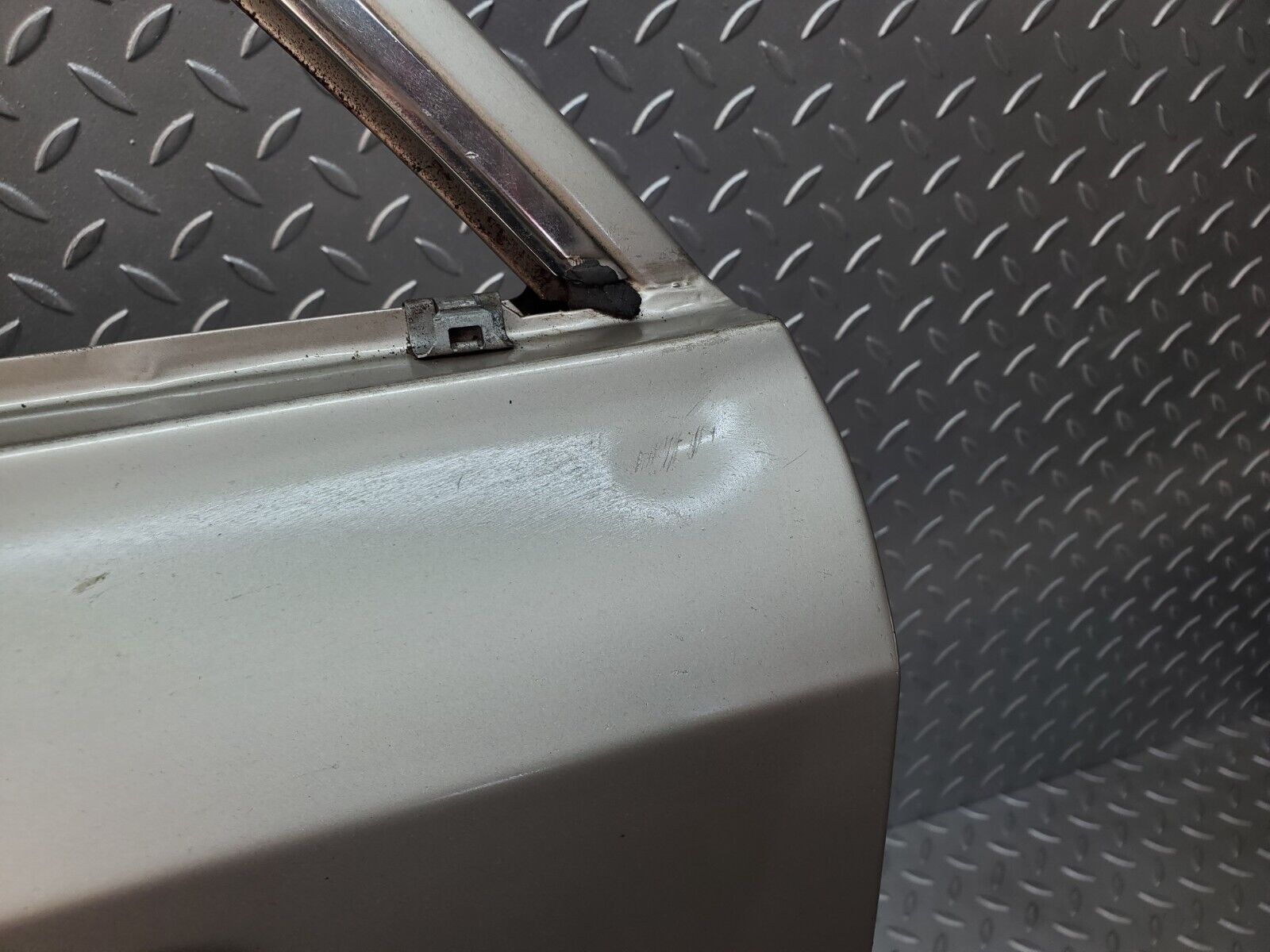 45993 Mercedes-Benz W126 420SE Rear Left Door