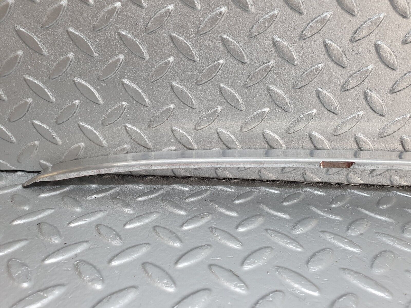 43047 Mercedes-Benz R107 Hardtop Roof Chrome Left Side