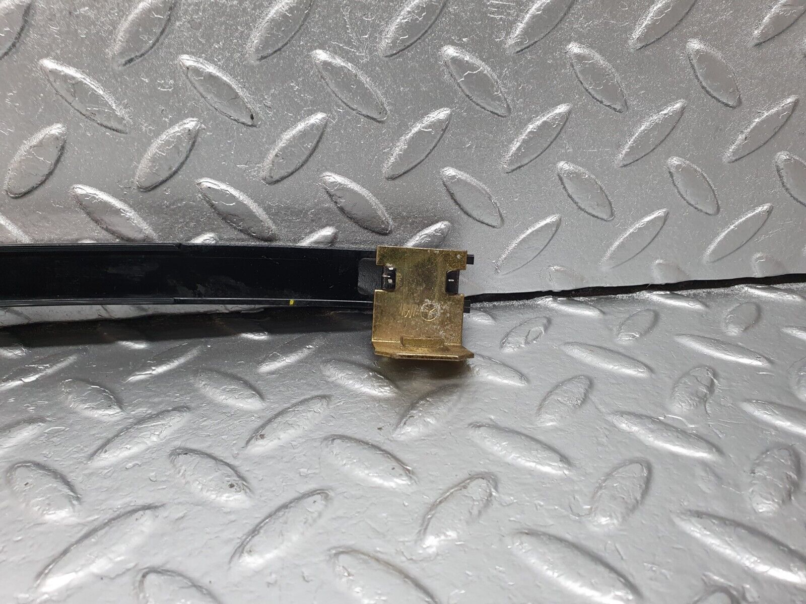 41963 Mercedes-Benz W202 C200 Rear Right Door Window Channel