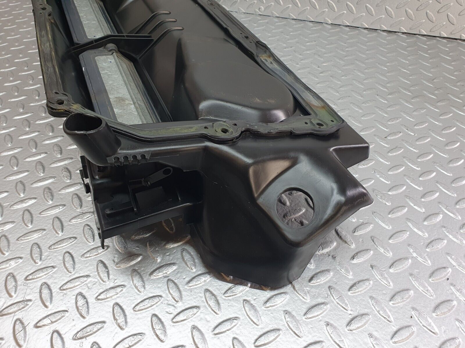 42583 Mercedes-Benz R129 320SL Coupe Heater Blower Motor Housing 1298310098