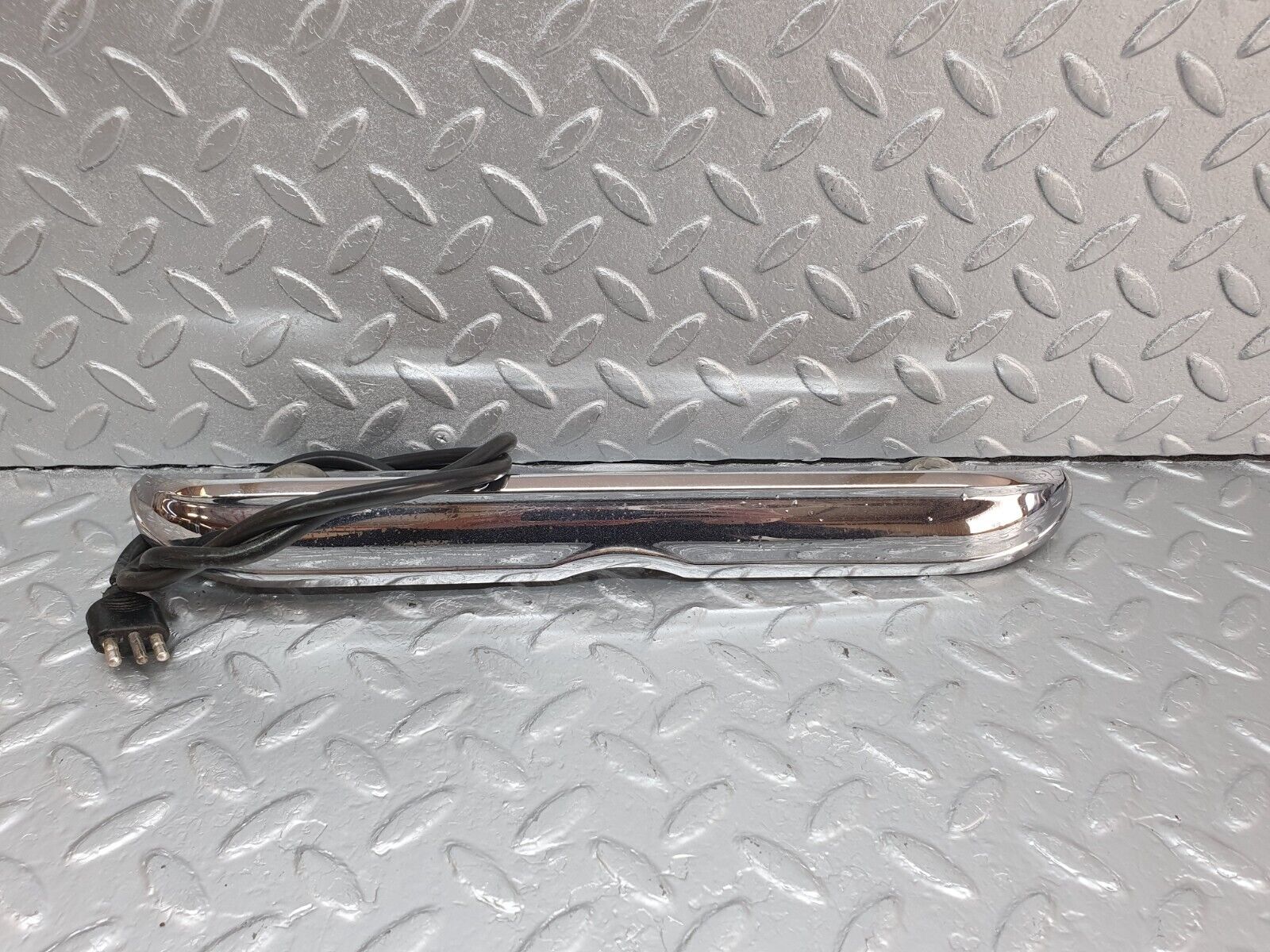 43163 Mercedes-Benz W108 280SE Number Plate Light Trunk Chrome Hella K12860 12860R4