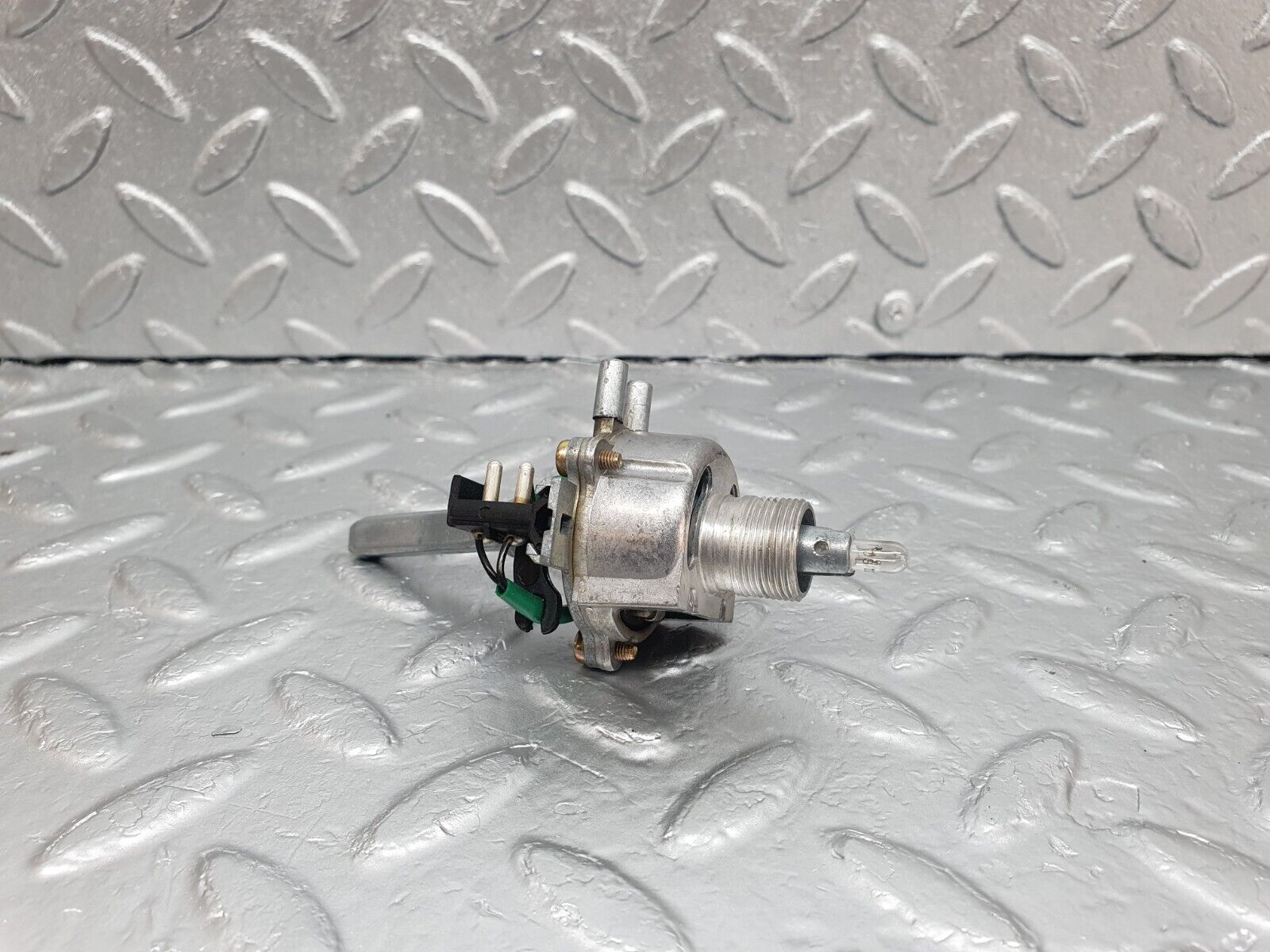 42900 Mercedes-Benz W201 190 2.0L Heater Control Switch