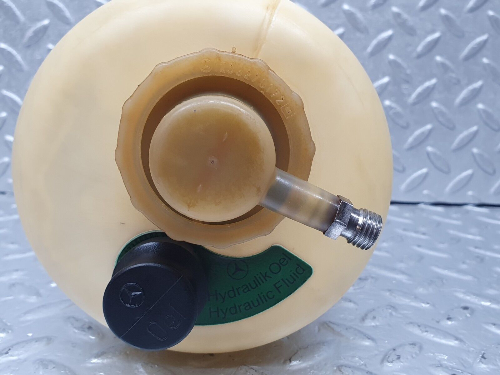 43506 Mercedes-Benz C126 380SEC Coupe Hydraulic Suspension Fluid Reservoir