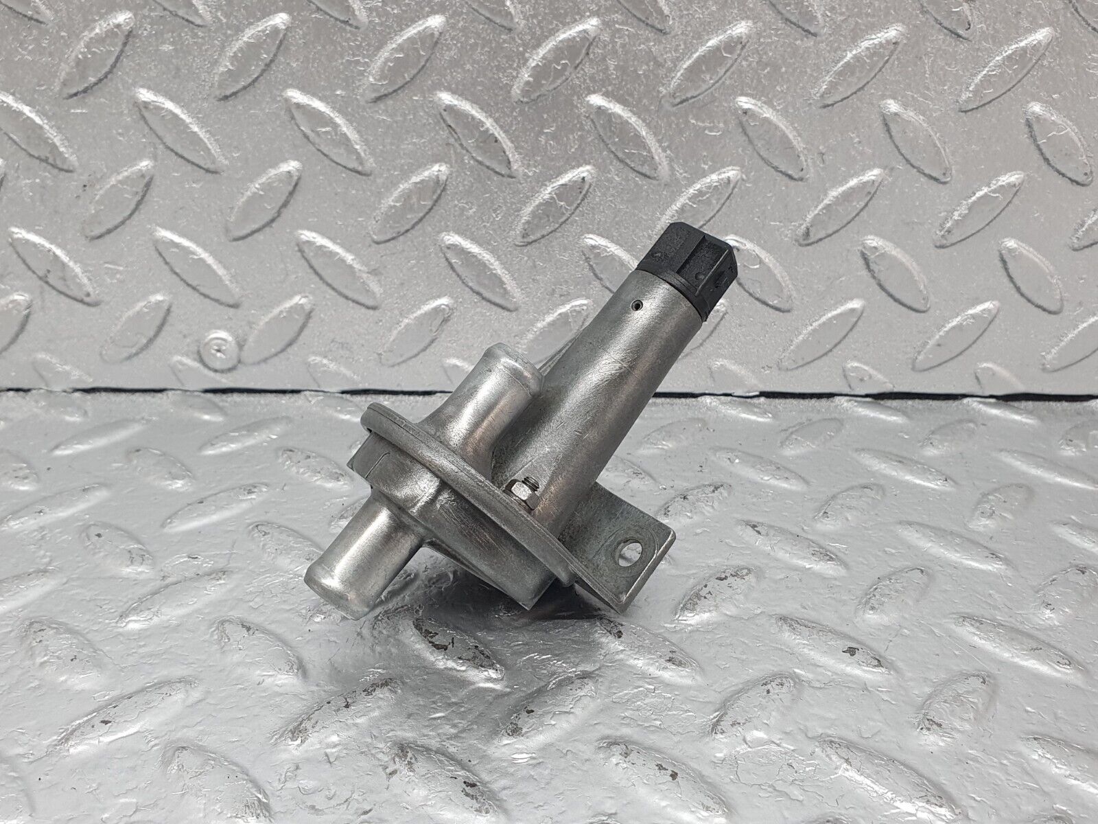 44029 Mercedes-Benz C123 230CE Coupe Auxiliary Air Valve Bosch 0280140127