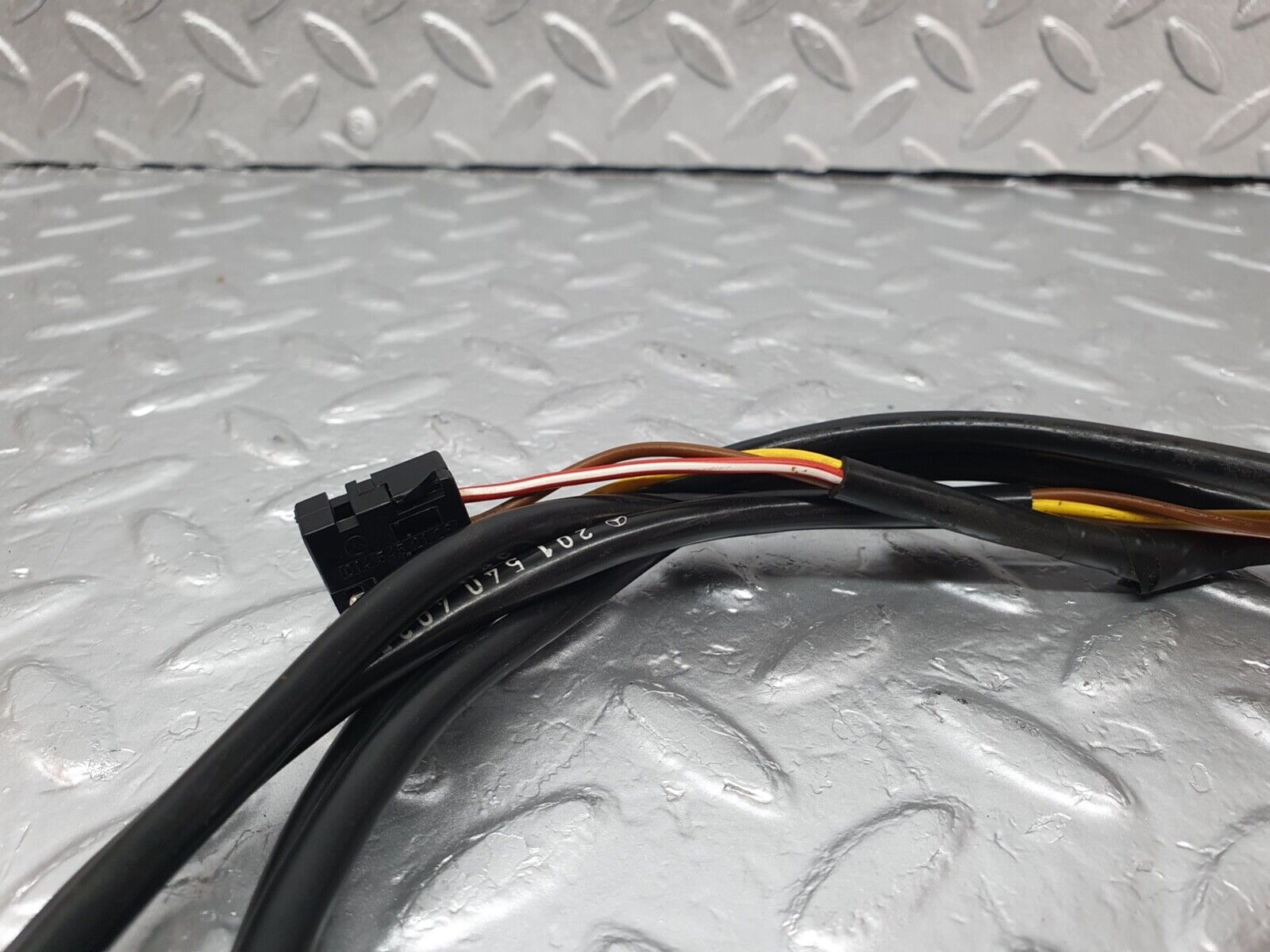 43006 Mercedes-Benz W201 190 Rear Door Wire 2015404035