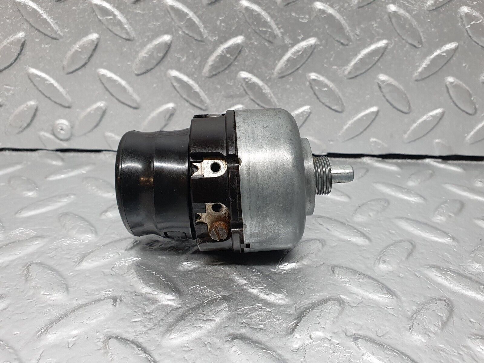 43083 Mercedes-Benz W108 280SE Headlight Switch