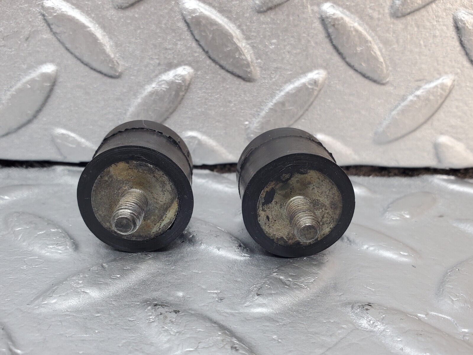 45356 Mercedes-Benz 280E M110.983 Air Filter Box Housing Holder 2X