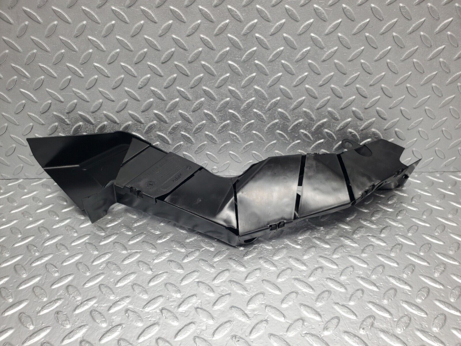 46895 Mercedes-Benz R129 320SL Coupe Rear Left Cable Channel 1298212136