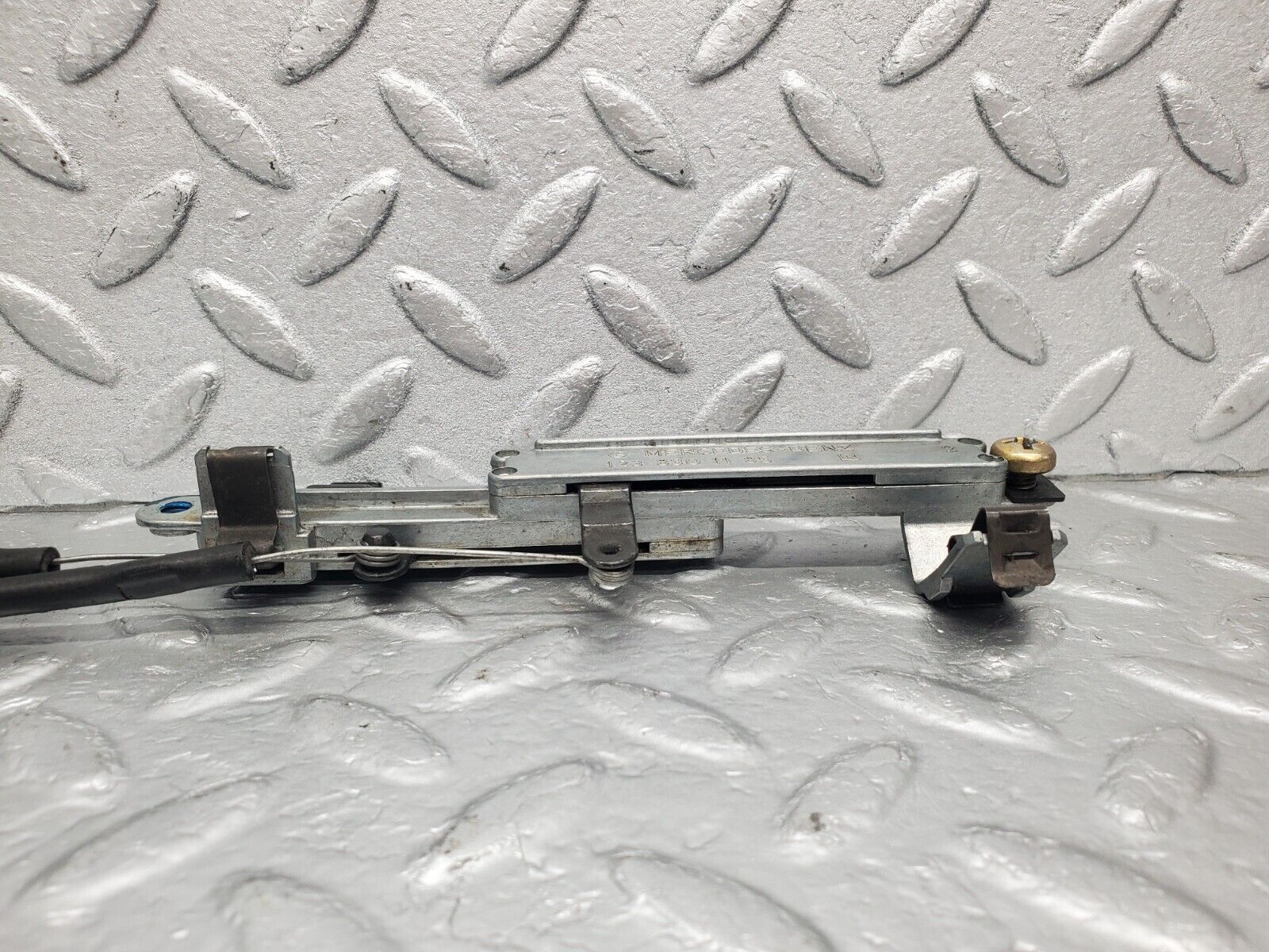 46079 Mercedes-Benz S123 200T Wagon Heater Slider Control 1238301185