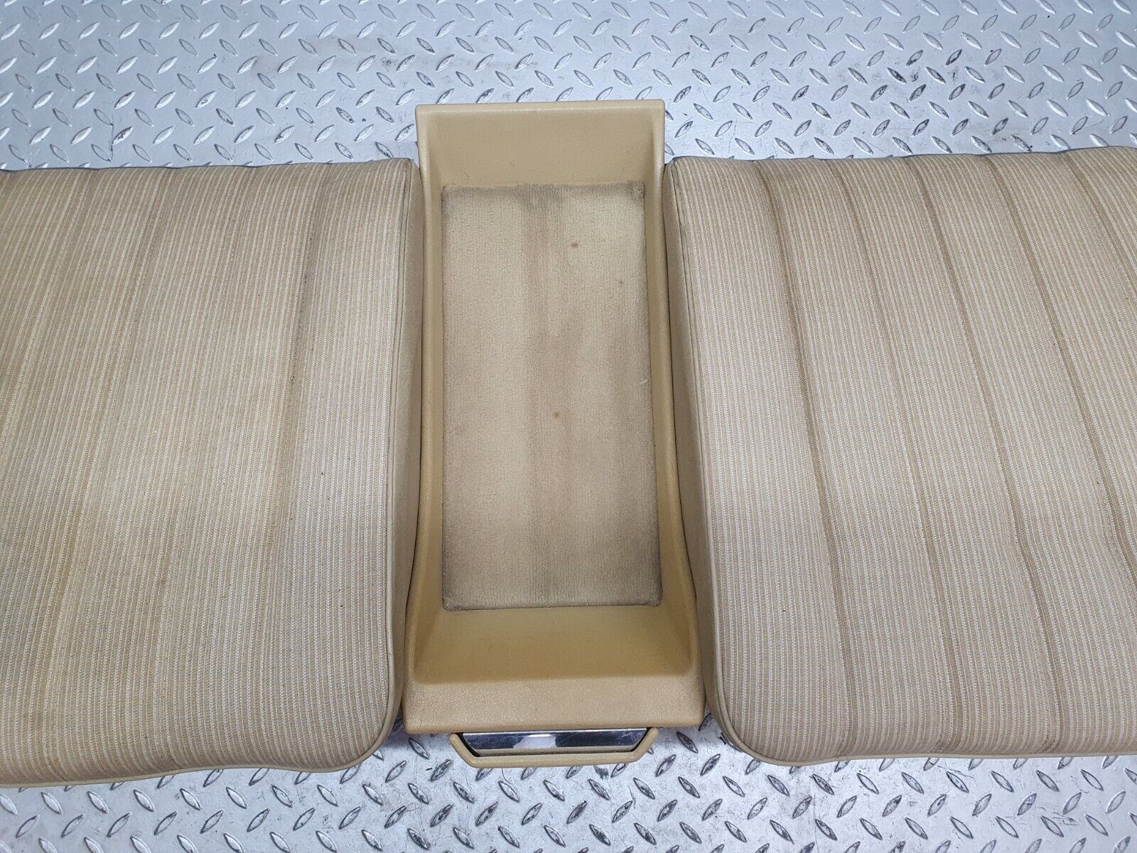 44208 Mercedes-Benz C123 230CE Coupe Rear Seat Beige 1239200316