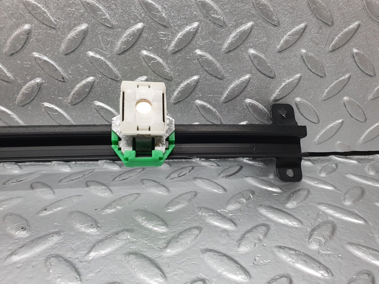 41965 Mercedes-Benz W202 C200 Front Left Door Window Channel