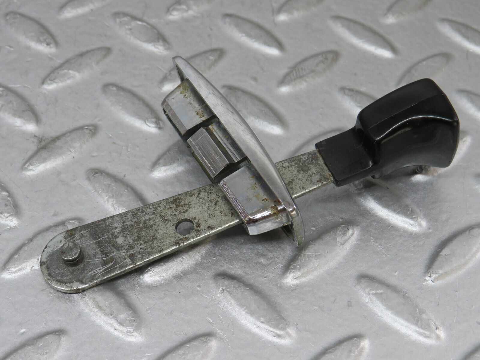 35531 Mercedes-Benz R107 280SL Right Seat Folding Lever