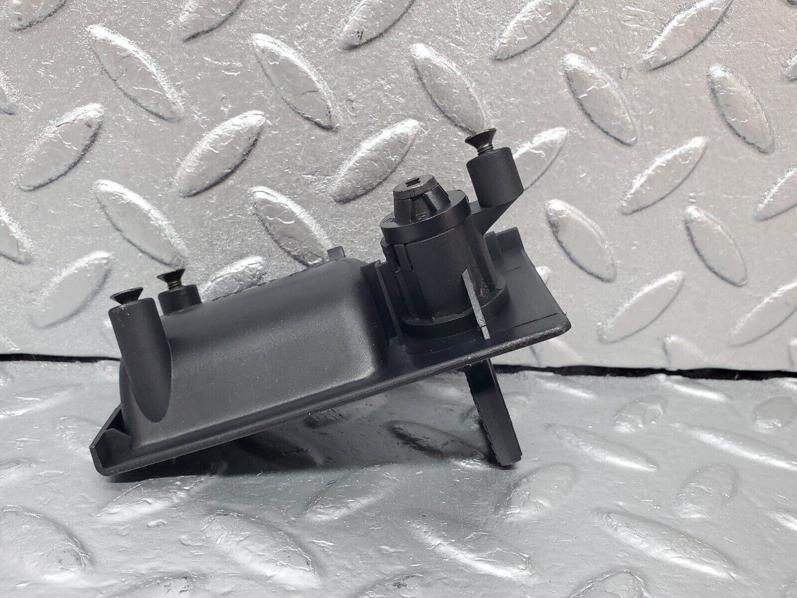 44804 Mercedes-Benz W124 220E Glove Box Door Lock With Key 1246800184