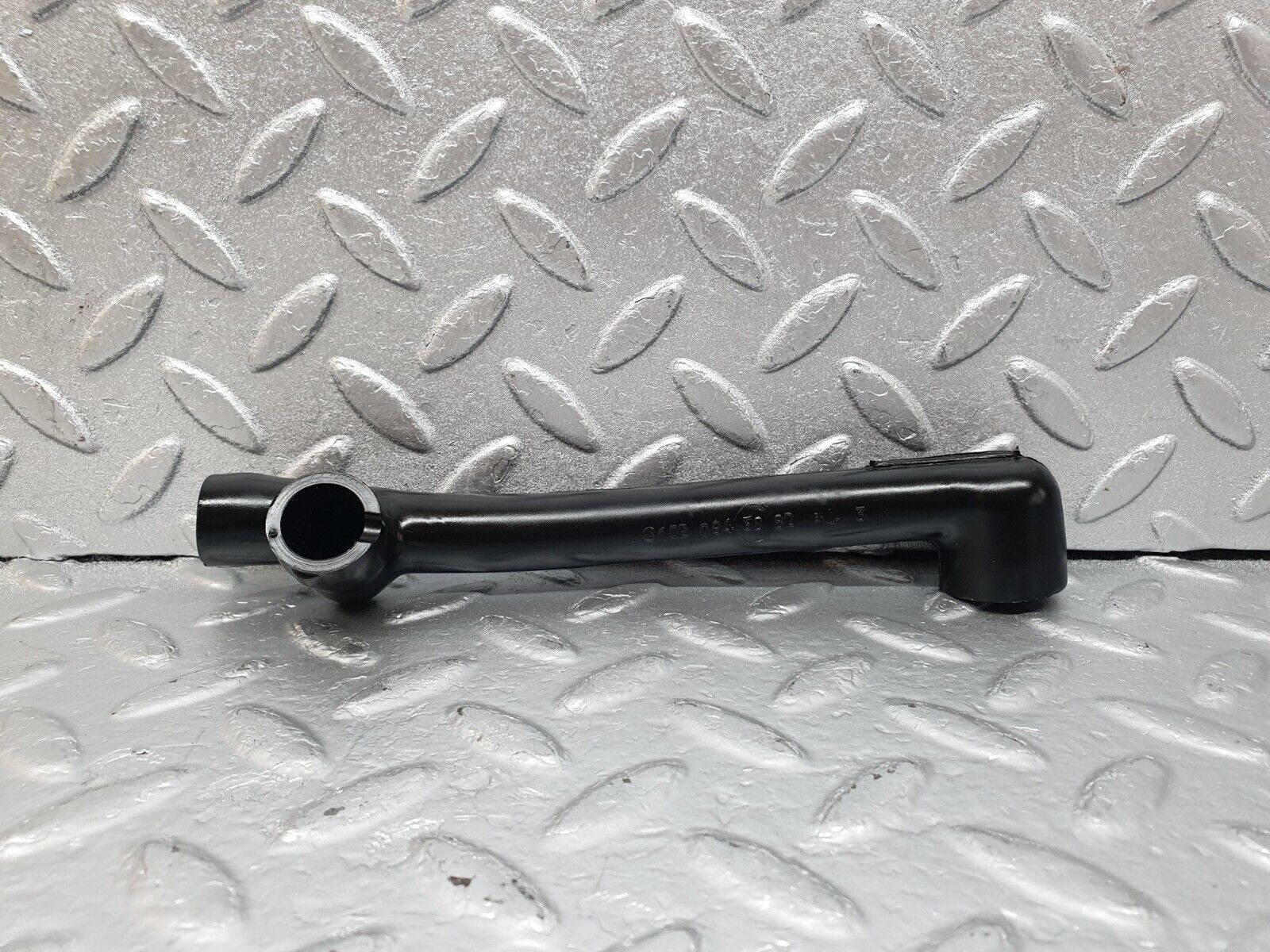 43958 Mercedes-Benz C123 230CE Coupe Air Intake Pipe 1020945882