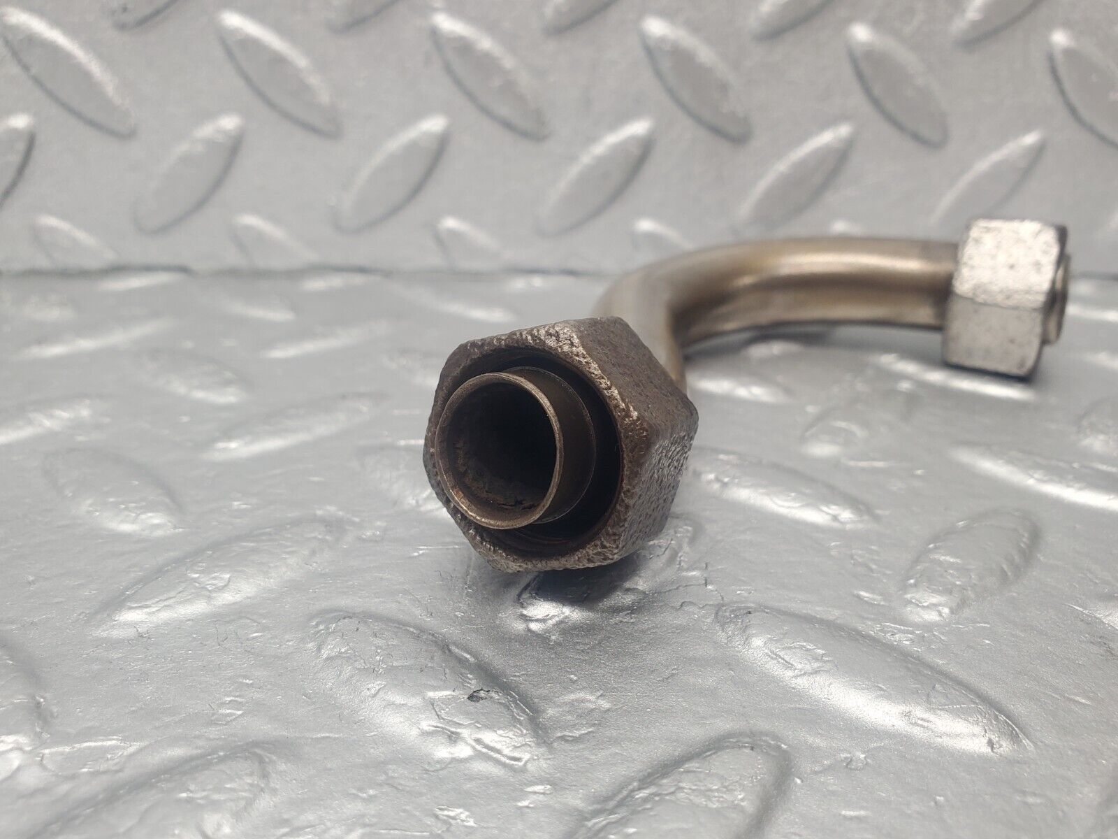 46033 Mercedes-Benz W126 420SE EGR Valve Hose Pipe