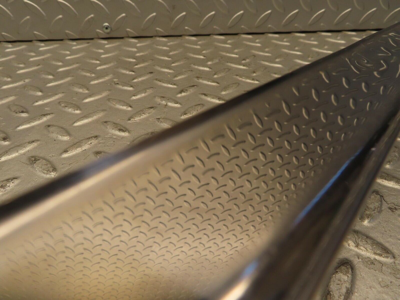 11769 Mercedes-Benz R107 450SL Door Sill Chrome Right Side