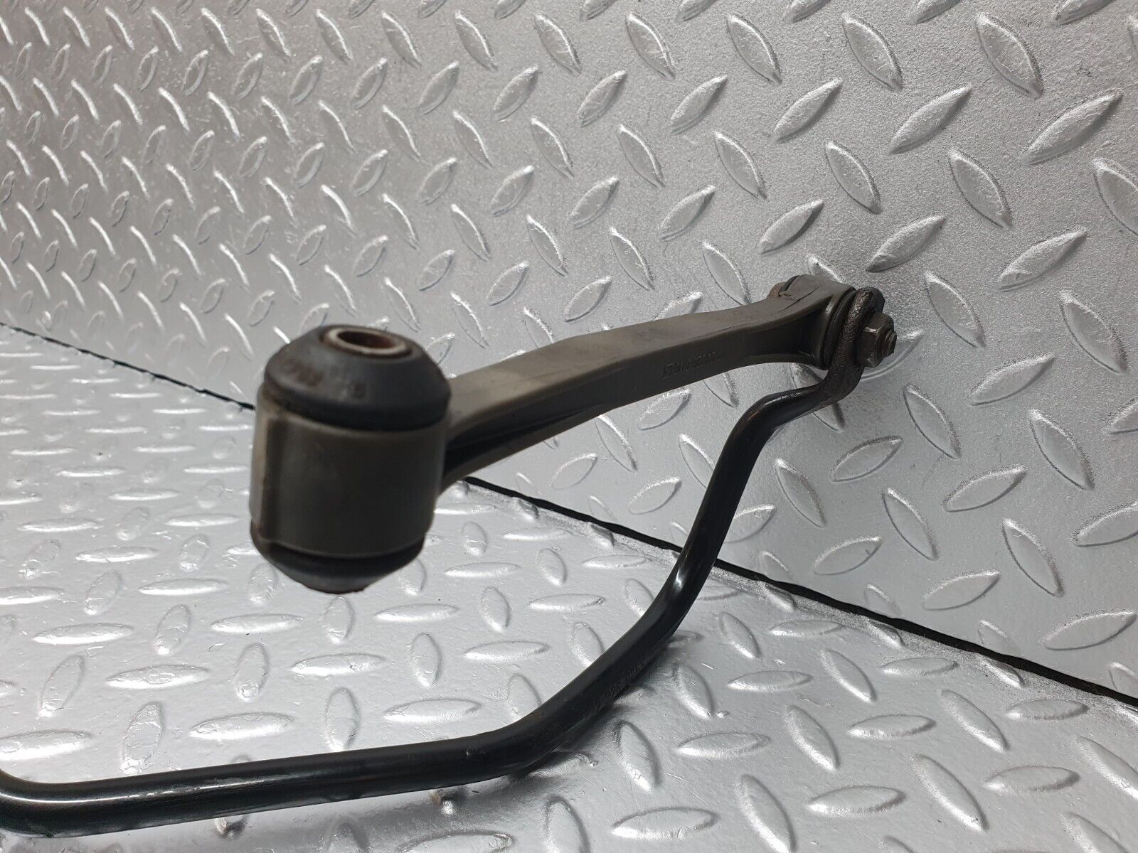 42073 Mercedes-Benz W202 C200 Anti Roll Bar Rear Axle 1243260116 2023260765