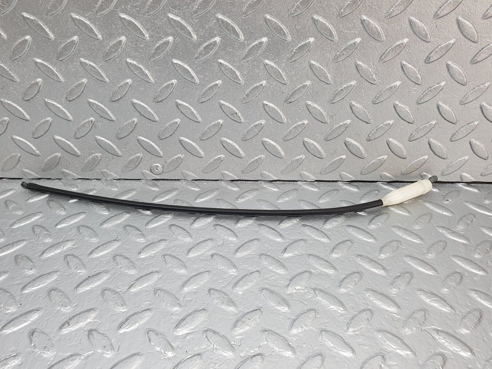 43762 Mercedes-Benz C126 380SEC Coupe Heater Control Cable 1268300131