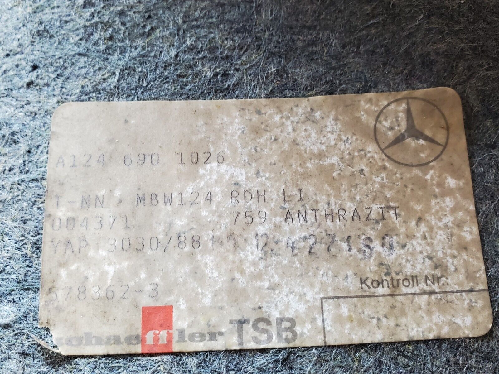 44698 Mercedes-Benz W124 220E Trunk Panel Cover Left 1246901026