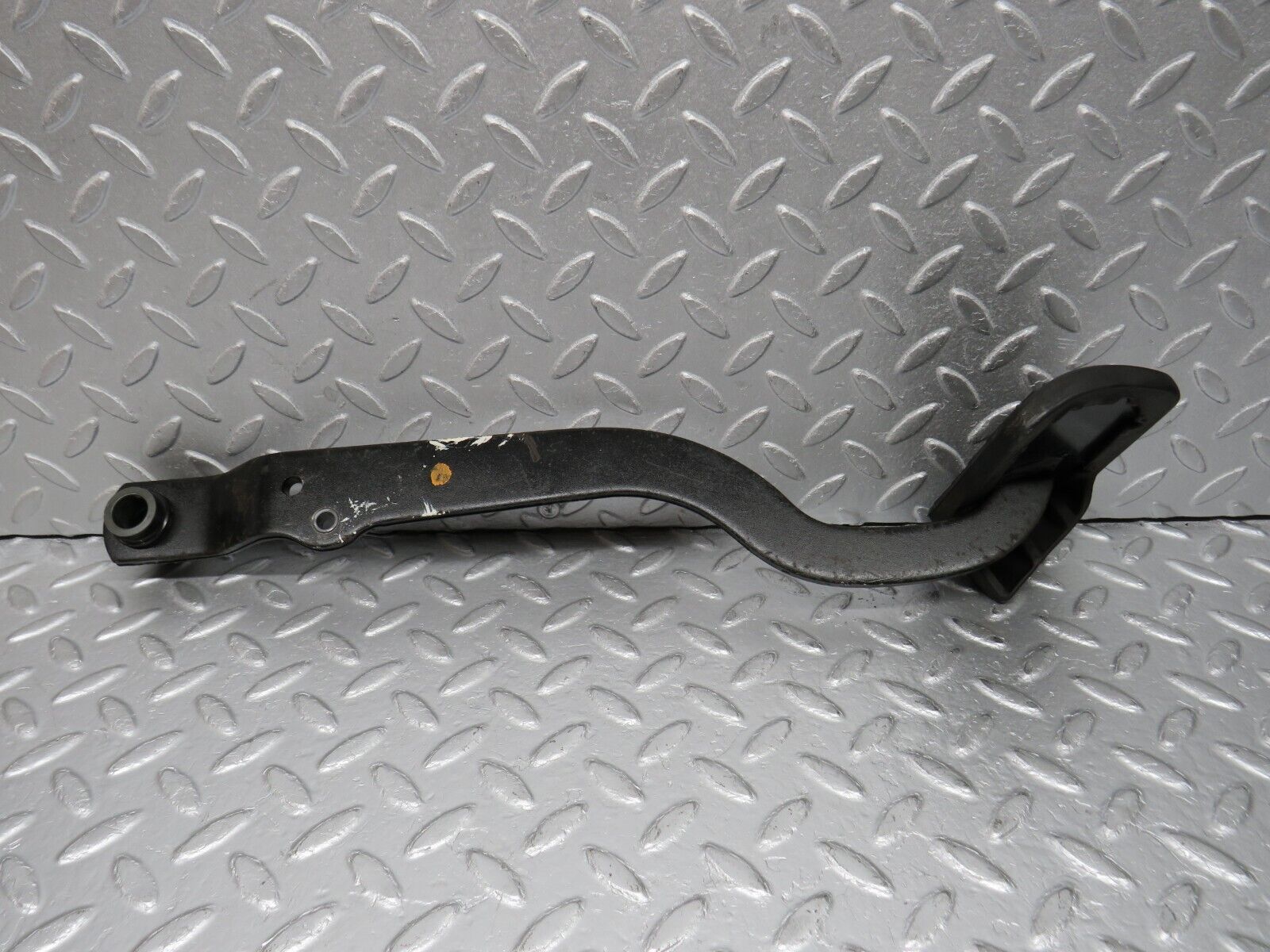 39140 Mercedes-Benz R107 500SL Brake Pedal With Rubber 1232910082