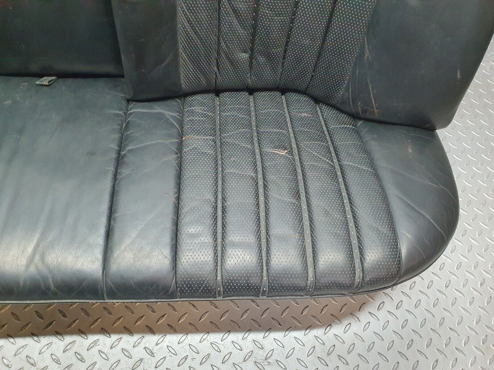 43479 Mercedes-Benz W108 280SE Rear Seat Leather Black 1099240216