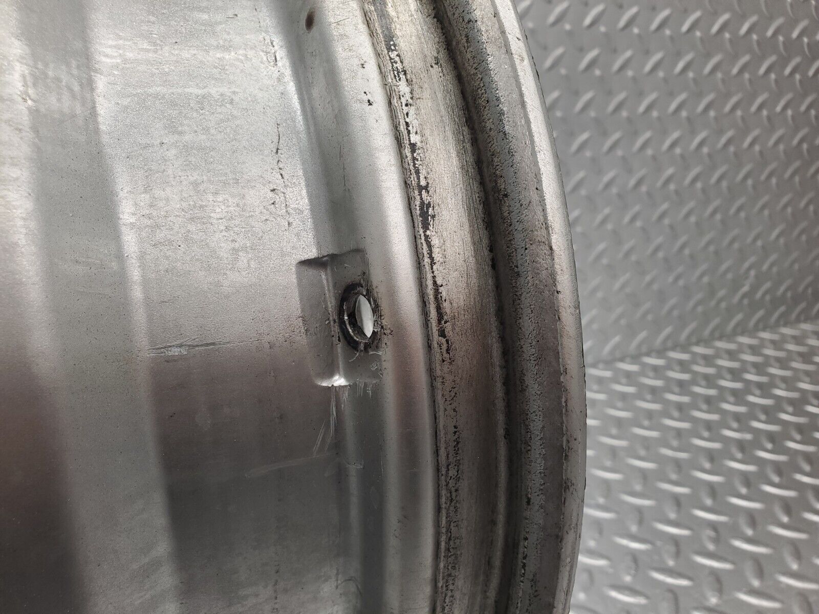 46106 Mercedes-Benz Alloy Wheel 7Jx15H2 ET35 KBA42354