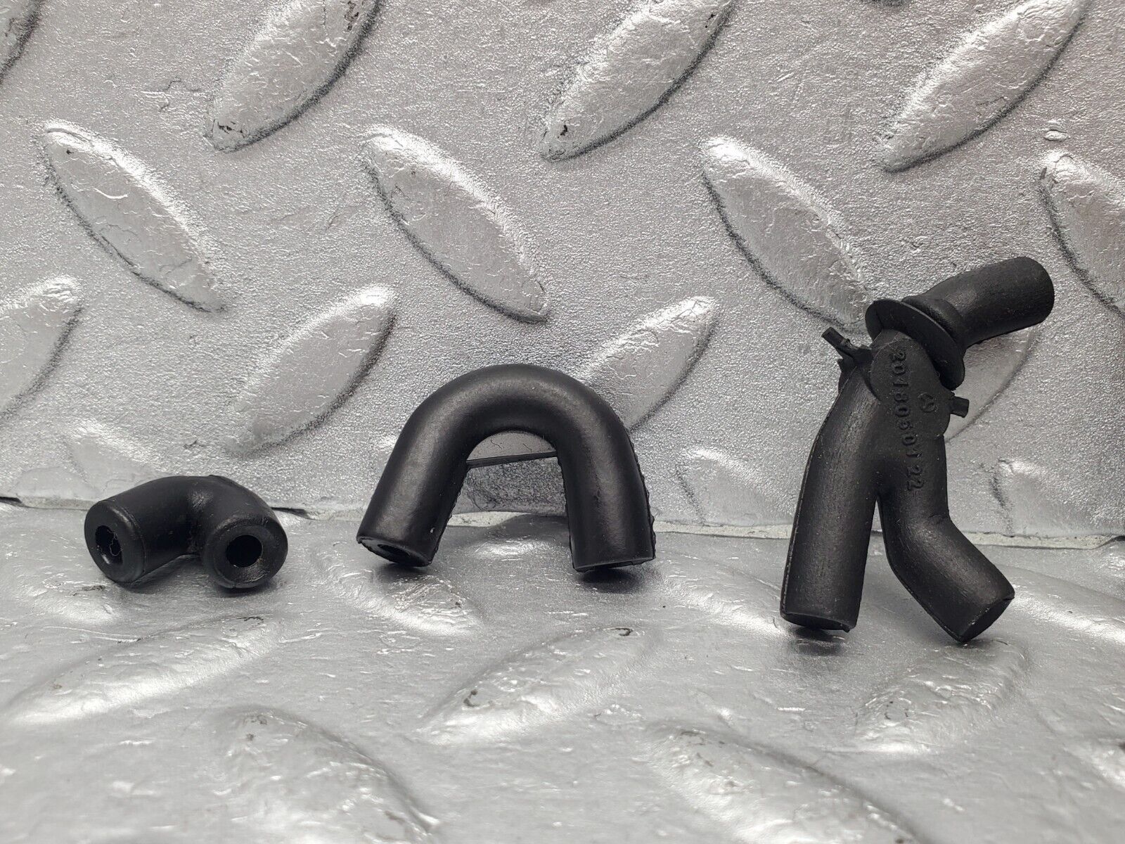 46057 Mercedes-Benz W126 420SE Vacuum Pipe Hose Set