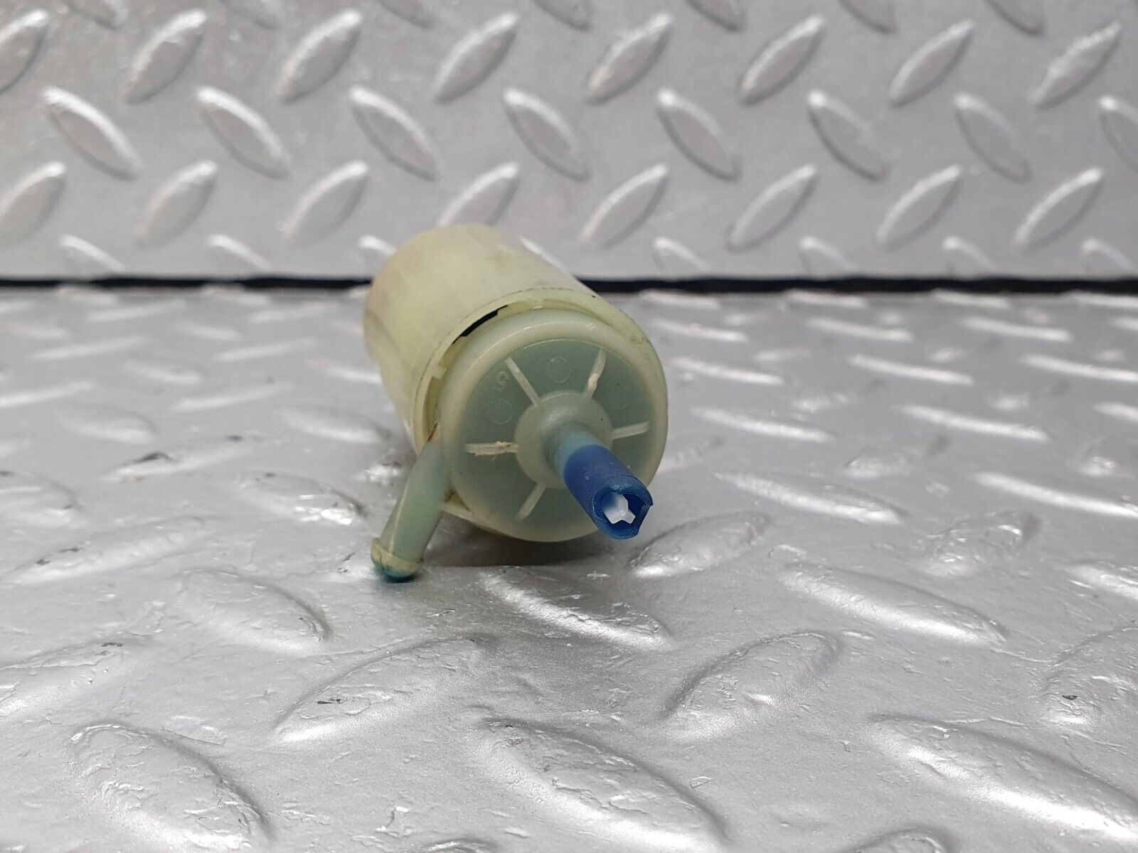 42508 Mercedes-Benz R129 320SL Coupe Windscreen Washer Pump