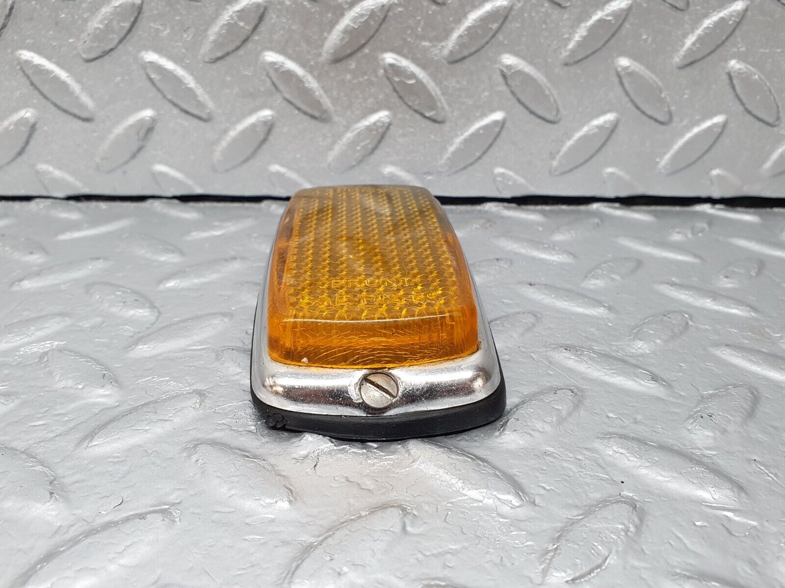 43121 Mercedes-Benz W108 280SE Front Left Side Position Light 0008260741